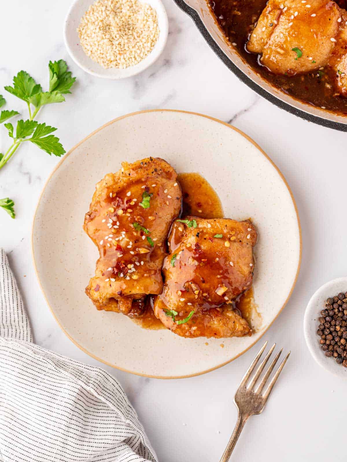 Soy Garlic Chicken: Flavorful Asian-Inspired Dish