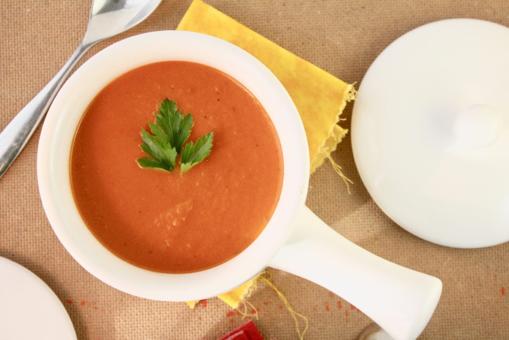 Chowder vs Soup vs Bisque: Deciphering Creamy Delights